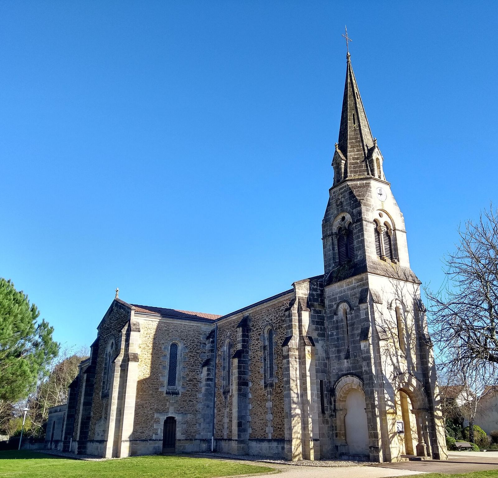 Église Saint-Gervais, Biganos