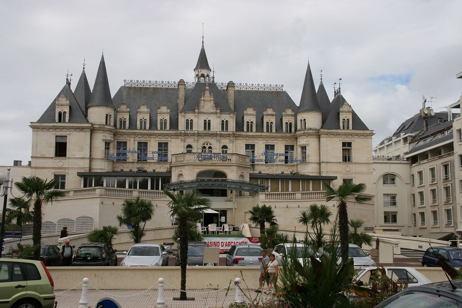 Casino d'Arcachon, château Deganne